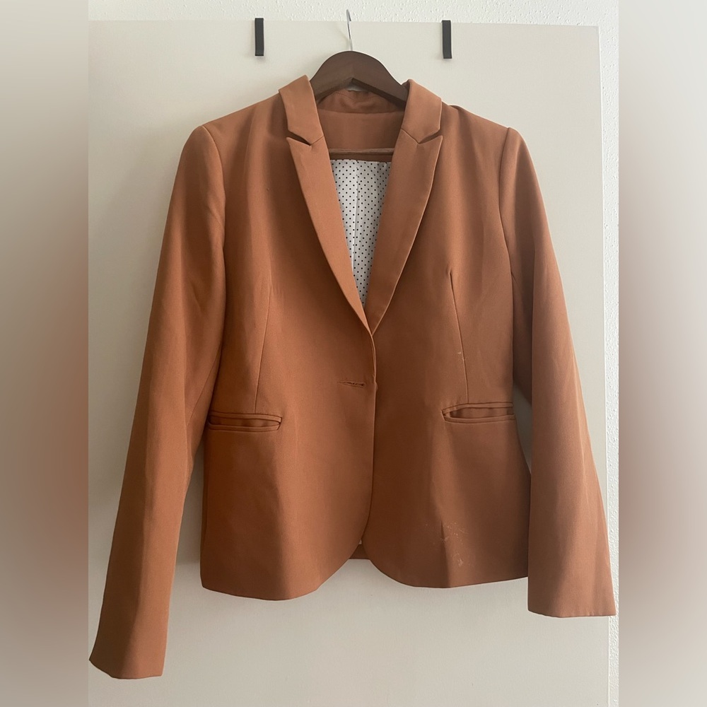 Amazon Women's Tan Blazer